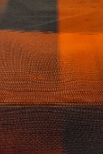 Photo9: P0408H Vintage Japanese kimono Red TSUMUGI pongee for women / Silk. Plaid Checks (Grade B) (9)