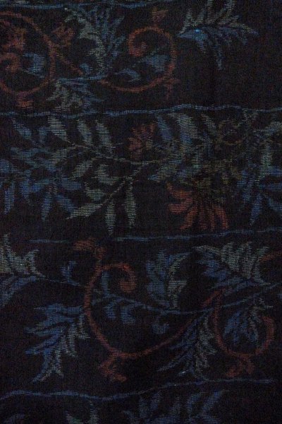 Photo4: P0408I Vintage Japanese kimono Dark Indigo Blue TSUMUGI pongee for women / Silk. Flower (Grade B) (4)