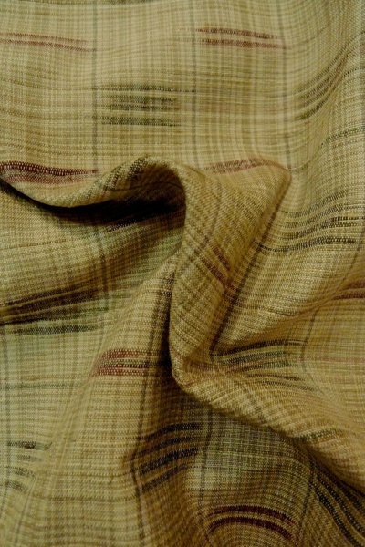 Photo12: P0408N Vintage Japanese kimono Greenish Beige TSUMUGI pongee for women / Silk. Plaid Checks (Grade C) (12)