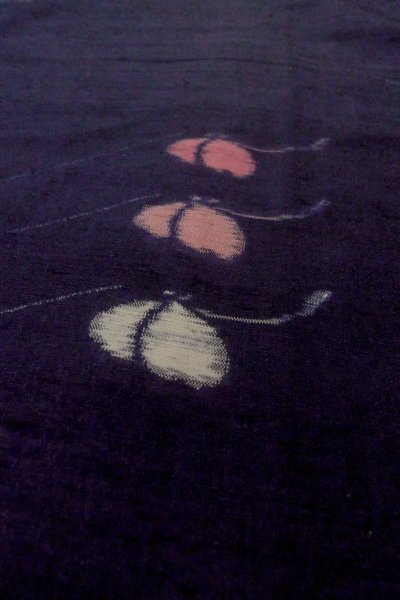 Photo8: P0408Y Vintage Japanese kimono Dark Navy Blue TSUMUGI pongee for women / Silk. Butterfly (Grade B) (8)