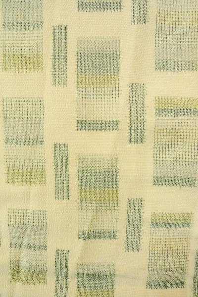 Photo4: P0409B Vintage Japanese kimono Light Ivory SHIOZAWA-TSUMUGI for women / Silk. Quadrangle (Grade B) (4)