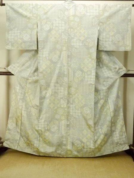 Photo2: P0409D Vintage Japanese kimono Pale Teal TOKAMACHI-TSUMUGI for women / Silk. Flower (Grade C) (2)
