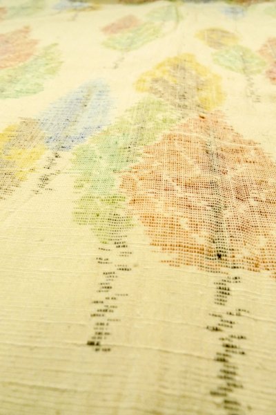 Photo10: P0409E Vintage Japanese kimono Ivory TSUMUGI pongee for women / Silk. Tree (Grade B) (10)