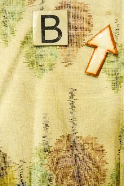 Photo13: P0409E Vintage Japanese kimono Ivory TSUMUGI pongee for women / Silk. Tree (Grade B) (13)
