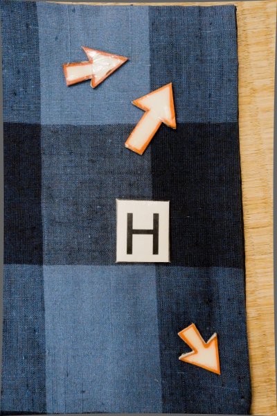 Photo19: P0409I Vintage Japanese kimono Light Indigo Blue TSUMUGI pongee for women / Silk. Plaid Checks (Grade C) (19)