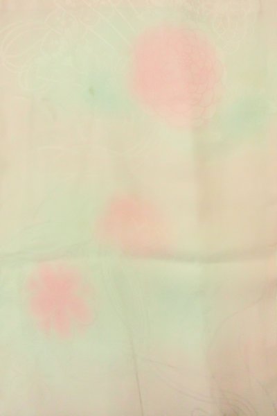 Photo4: P0421A Vintage Japanese kimono Pale Pink JUBAN undergarment for women / Silk. Gradation, Based woven pattern: Cloud, KUMIHIMO rope with tassels, Folding fan (Grade C) (4)