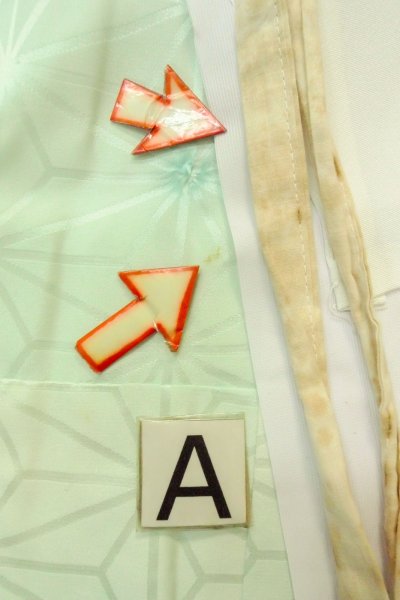 Photo14: P0421B Vintage Japanese kimono Pale Light Blue JUBAN undergarment for women / Silk. Gradation (Grade C) (14)
