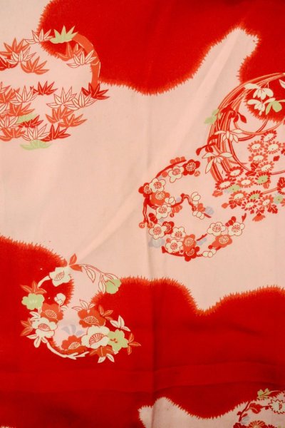 Photo4: P0421E Vintage Japanese kimono Light Pink JUBAN undergarment for women / Silk. SAKURA cherry blossom (Grade C) (4)