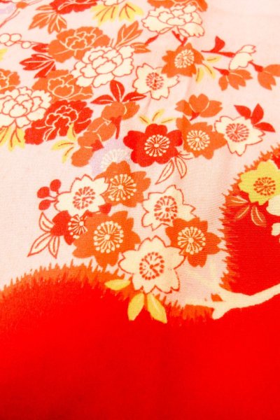 Photo10: P0421E Vintage Japanese kimono Light Pink JUBAN undergarment for women / Silk. SAKURA cherry blossom (Grade C) (10)