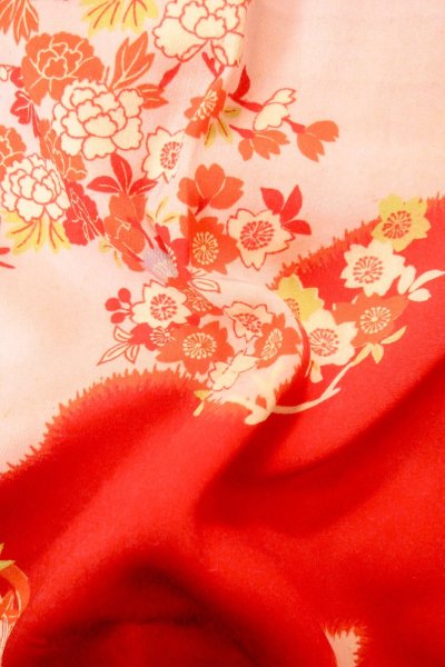Photo11: P0421E Vintage Japanese kimono Light Pink JUBAN undergarment for women / Silk. SAKURA cherry blossom (Grade C) (11)