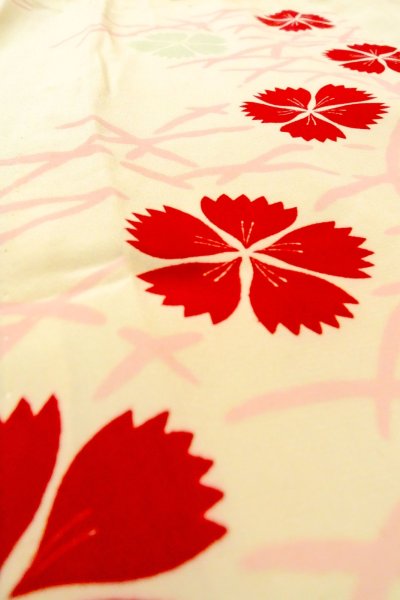 Photo9: P0421F Vintage Japanese kimono Pale Pink JUBAN undergarment for women / Silk. Grass, Fringed pink pattern (Grade D) (9)