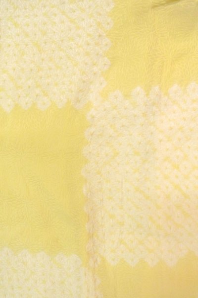 Photo1: P0421G Vintage Japanese kimono Pale Yellow JUBAN undergarment for women / Silk. Quadrangle (Grade C) (1)