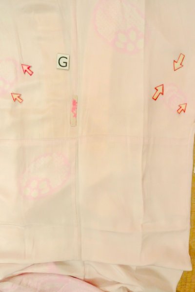 Photo20: P0421H Vintage Japanese kimono Pale Pink JUBAN undergarment for women / Silk. Abstract pattern (Grade C) (20)
