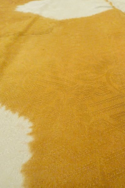 Photo9: P0421I Vintage Japanese kimono Golden Yellow JUBAN undergarment for women / Silk. Gap in a cloud, more damages (Grade C) (9)
