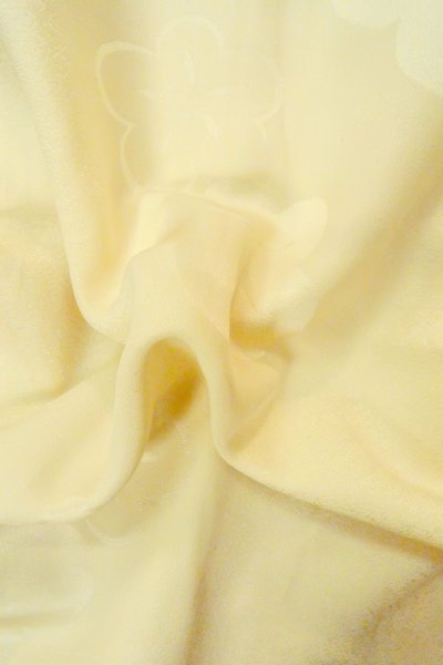 Photo12: P0421J Vintage Japanese kimono Ivory JUBAN undergarment for women / Silk., more damages (Grade C) (12)