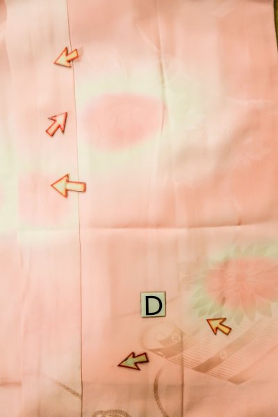 Photo17: P0421L Vintage Japanese kimono Pale Pink JUBAN undergarment for women / Silk. Gradation, Based woven pattern: Screen motif (Grade C) (17)