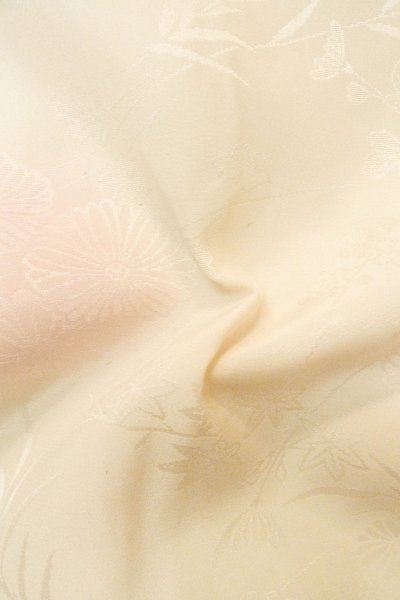 Photo11: P0421O Vintage Japanese kimono Pale Pink JUBAN undergarment for women / Silk. Gradation (Grade B) (11)