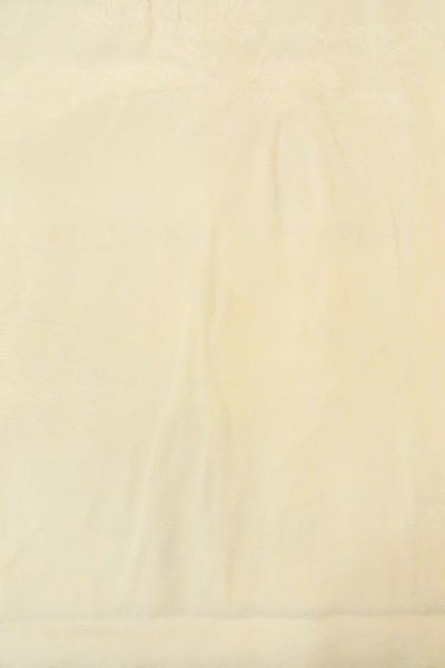 Photo4: P0421V Vintage Japanese kimono Off White JUBAN undergarment for women / Synthetic., Based woven pattern: MOMIJI maple leaf, Pine tree/branch/needle, Stream (Grade C) (4)
