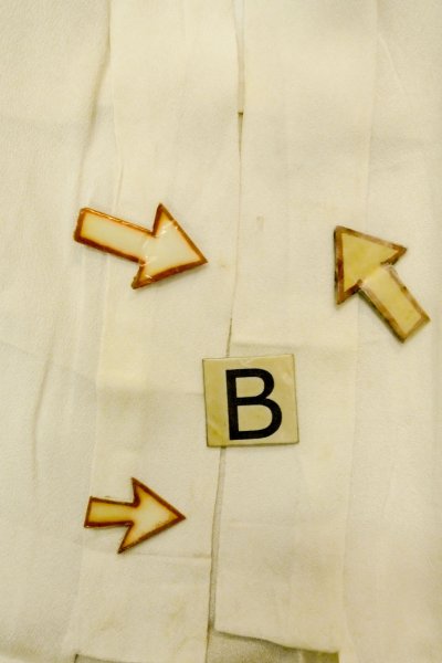 Photo15: P0421X Vintage Japanese kimono Light Ivory Juban for Girls for women / Silk. (Grade D) (15)