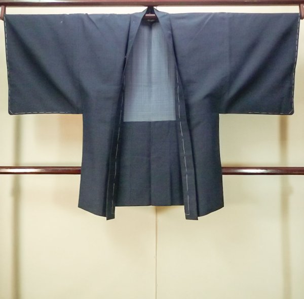 Photo1: P0526B Vintage Japanese kimono Dark Navy Blue Men's Haori for men / Silk. Plaid Checks (Grade B) (1)