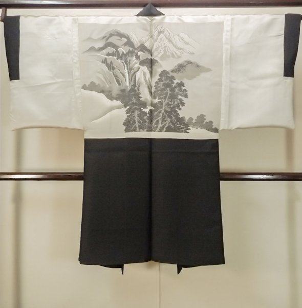 Photo3: Mint P0526C Vintage Japanese kimono Black Men's Haori for men / Silk. Mountain (Grade A) (3)