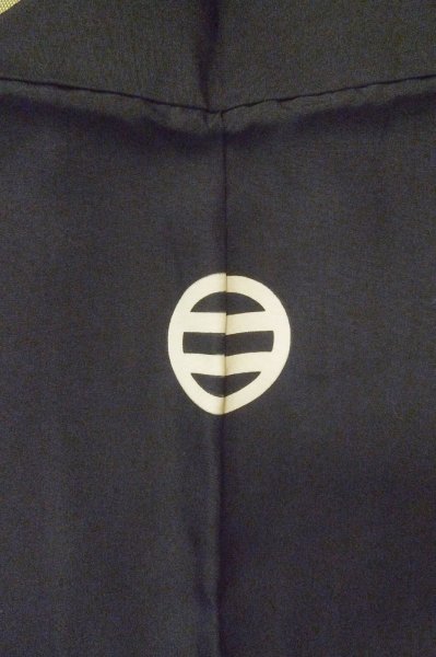 Photo4: Mint P0526C Vintage Japanese kimono Black Men's Haori for men / Silk. Mountain (Grade A) (4)