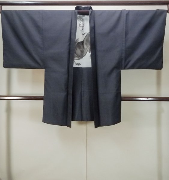 Photo1: P0526D Vintage Japanese kimono Dark Indigo Blue OSHIMA-TSUMUGI for men / Silk. Tortoise-shell pattern(Hexagonal pattern) (Grade B) (1)