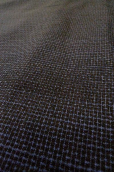Photo10: P0526D Vintage Japanese kimono Dark Indigo Blue OSHIMA-TSUMUGI for men / Silk. Tortoise-shell pattern(Hexagonal pattern) (Grade B) (10)
