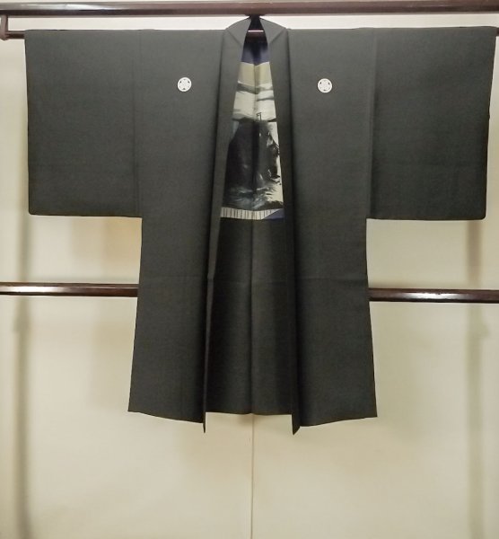 Photo1: P0526E Vintage Japanese kimono Black Men's Haori for men / Silk. Mountain (Grade B) (1)