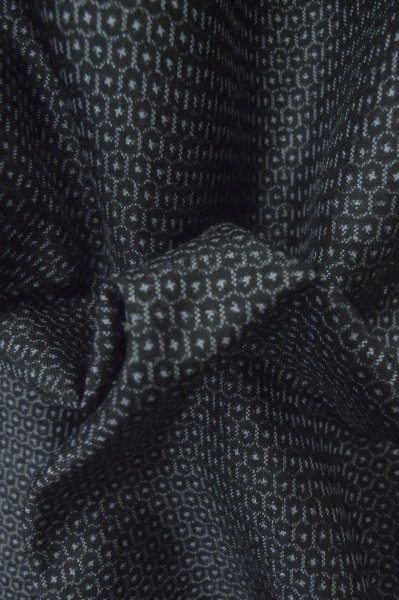 Photo8: P0526N Vintage Japanese kimono Dark Blue OSHIMA-TSUMUGI for men / Silk. Wave, Treasure ship, Lobster pattern (Grade B) (8)