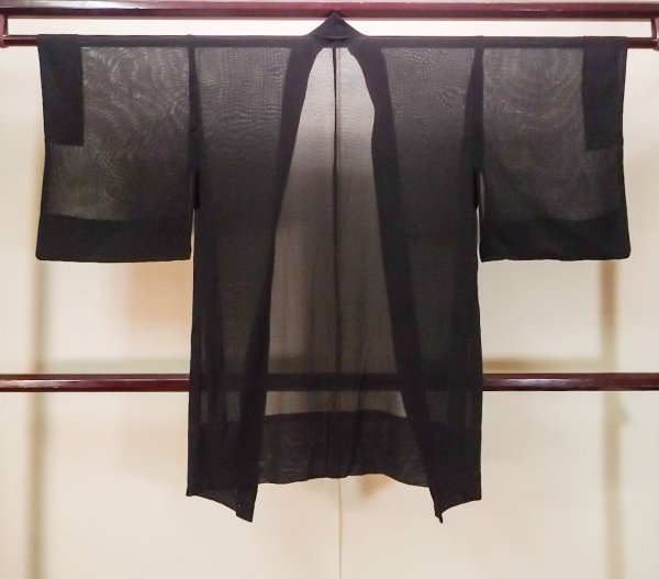 Photo2: P0602C Vintage Japanese kimono Black HAORI short jacket for women / Silk. Stripes (Grade B) (2)