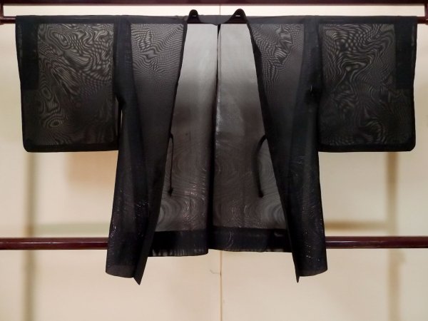 Photo1: Mint P0602K Vintage Japanese kimono Black HAORI short jacket for women / Silk. Stream (Grade A) (1)