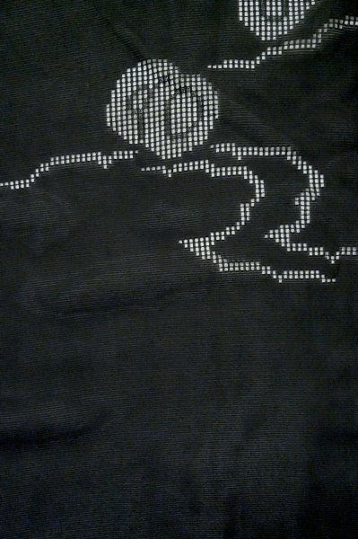 Photo4: P0602R Vintage Japanese kimono Black HAORI short jacket for women / Silk. Abstract pattern (Grade B) (4)