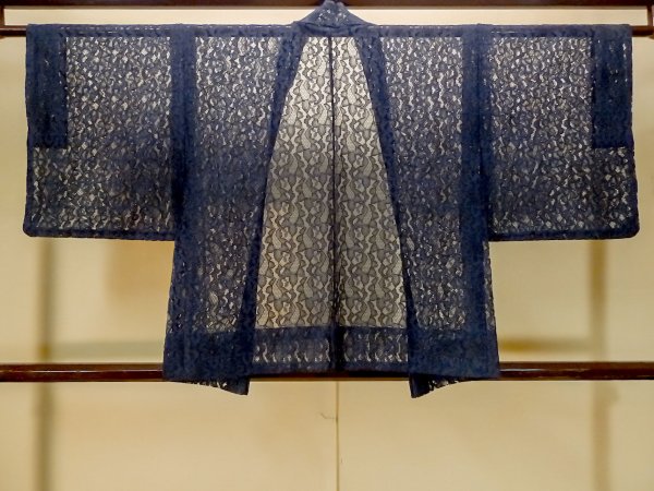 Photo2: Mint P0602S Vintage Japanese kimono Dark Navy Blue HAORI short jacket for women / Linen. Abstract pattern (Grade A) (2)