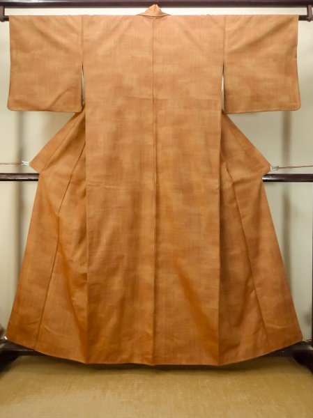 Photo2: P0616C Vintage Japanese kimono Grayish Orange TSUMUGI pongee for women / Silk. Plaid Checks (Grade B) (2)