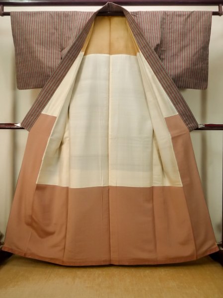 Photo3: P0616F Vintage Japanese kimono Black TSUMUGI pongee for women / Silk. Stripes (Grade B) (3)