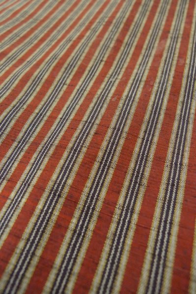 Photo8: P0616F Vintage Japanese kimono Black TSUMUGI pongee for women / Silk. Stripes (Grade B) (8)