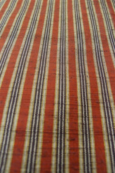 Photo9: P0616F Vintage Japanese kimono Black TSUMUGI pongee for women / Silk. Stripes (Grade B) (9)