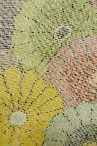 Photo7: P0616I Vintage Japanese kimono Pale Multi Color TSUMUGI pongee for women / Silk. Chrysanthemum (Grade C) (7)