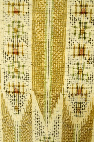 Photo7: P0616R Vintage Japanese kimono Dark Golden Yellow TSUMUGI pongee for women / Silk. Geometrical pattern (Grade B) (7)