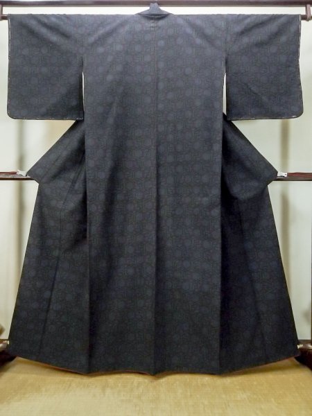 Photo1: P0616S Vintage Japanese kimono Dark Indigo Blue TSUMUGI pongee for women / Silk. Stripes (Grade A) (1)