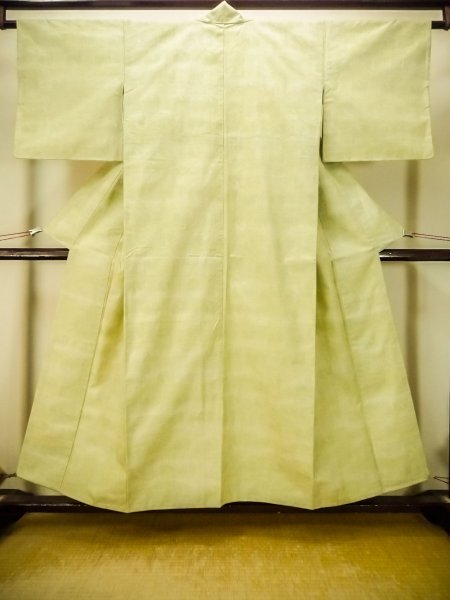 Photo1: P0616U Vintage Japanese kimono Yellowish Green TSUMUGI pongee for women / Silk. Abstract pattern (Grade C) (1)