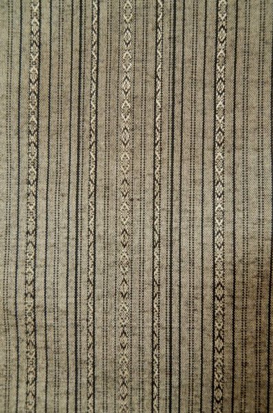 Photo6: P0616V Vintage Japanese kimono Brownish Gray TSUMUGI pongee for women / Silk. Stripes (Grade A+) (6)