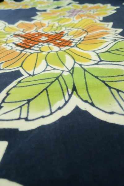 Photo10: Mint P0616X Vintage Japanese kimono Indigo Blue Pour Dyed Yukata for women / Cotton. Flower, Sun flower pattern (Grade A) (10)