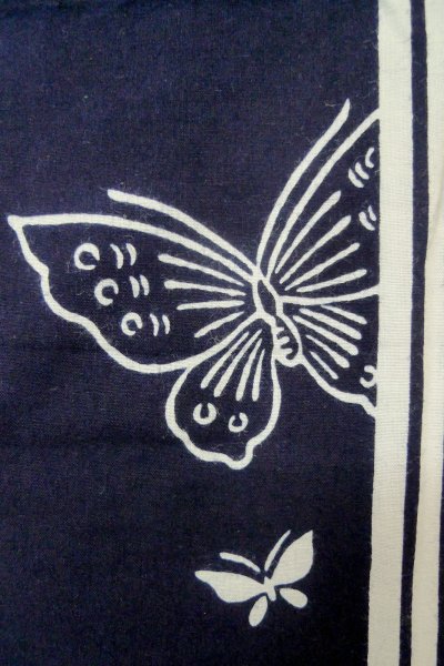 Photo5: P0616Z Vintage Japanese kimono Indigo Blue YUKATA summer(made in Japan) for women / Cotton. Butterfly (Grade B) (5)