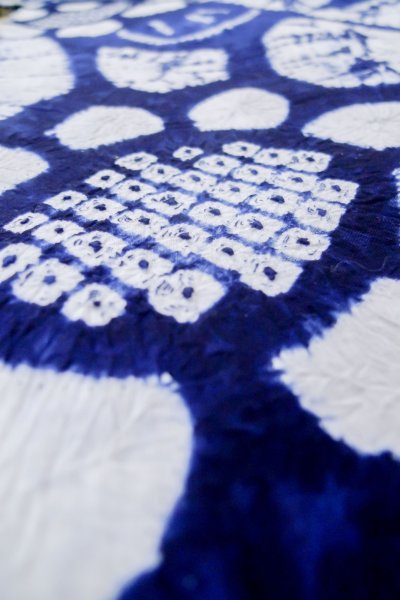 Photo9: P0617A Vintage Japanese kimono Indigo Blue YUKATA summer(made in Japan) for women / Cotton. Flower, Sunflower pattern (Grade C) (9)