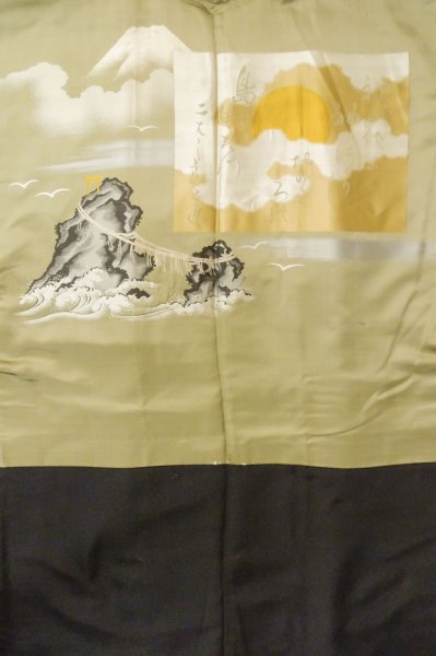 Photo4: P0708B Vintage Japanese kimono Black Men's Haori for men / Silk. (Grade D) (4)