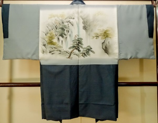 Photo3: Mint P0708E Vintage Japanese kimono Indigo Blue OSHIMA-TSUMUGI for men / Silk. Tortoise-shell pattern(Hexagonal pattern) (Grade A) (3)