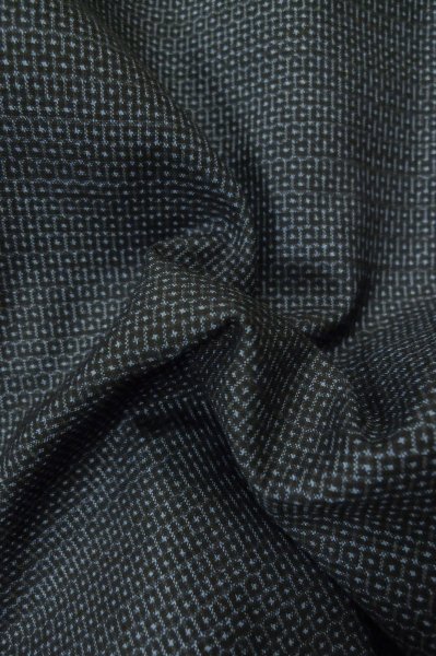 Photo9: Mint P0708K Vintage Japanese kimono Dark Navy Blue OSHIMA-TSUMUGI for men / Silk. Tortoise-shell pattern(Hexagonal pattern) (Grade A+) (9)