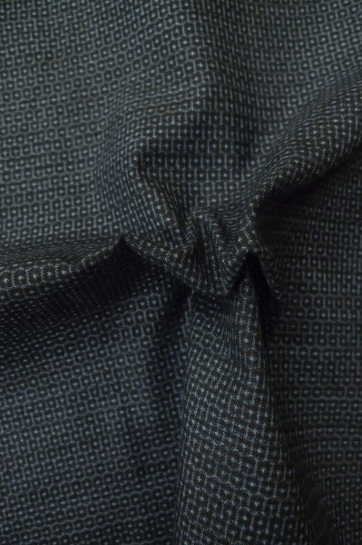 Photo10: Mint P0708K Vintage Japanese kimono Dark Navy Blue OSHIMA-TSUMUGI for men / Silk. Tortoise-shell pattern(Hexagonal pattern) (Grade A+) (10)